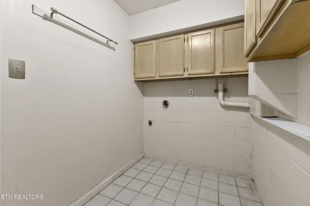 1037 Keith Lane, Morristown, TN 37813