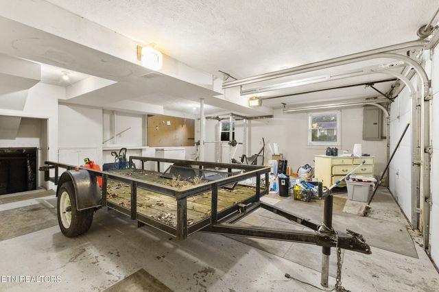 1037 Keith Lane, Morristown, TN 37813