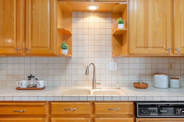1416 S Maple, Escondido, CA 92025