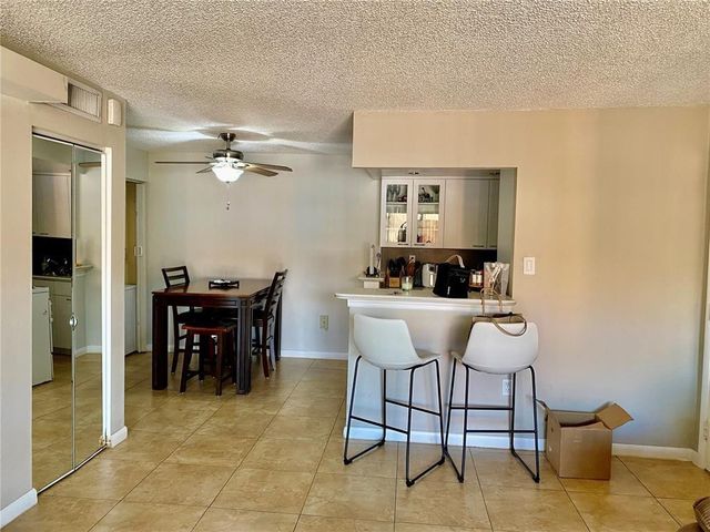 7200 Fairway Drive H 12, Miami Lakes, FL 33014