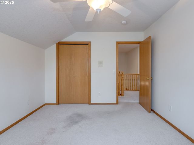 2868 Ne CHARLOIS Dr, Hillsboro, OR 97124