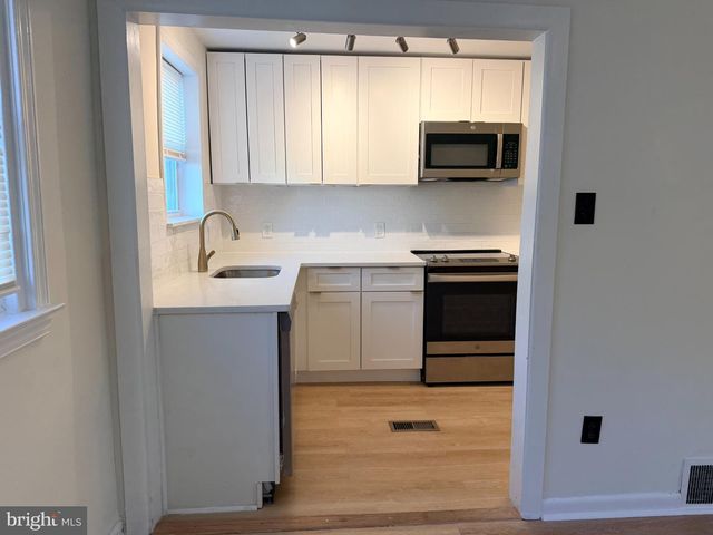 3810 PLUMSTEAD AVE, Drexel Hill, PA 19026