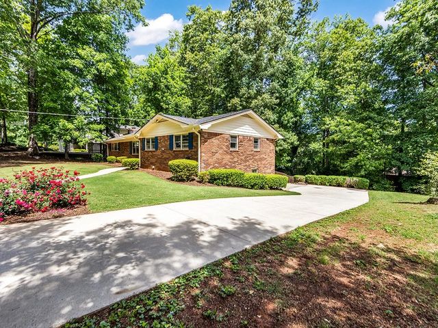 1179 Pathfinder Road, Marietta, GA 30066