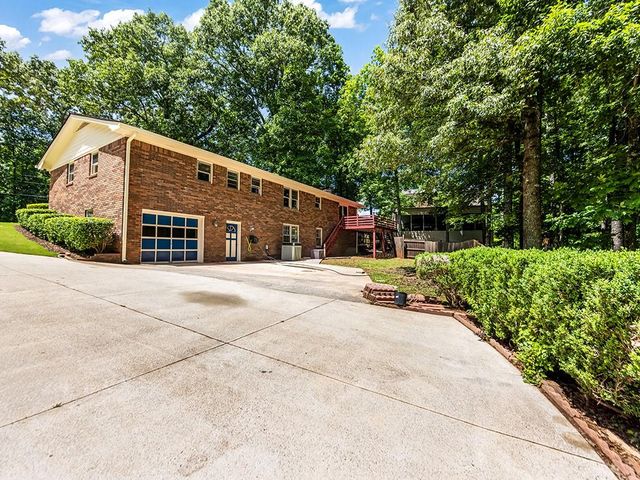 1179 Pathfinder Road, Marietta, GA 30066