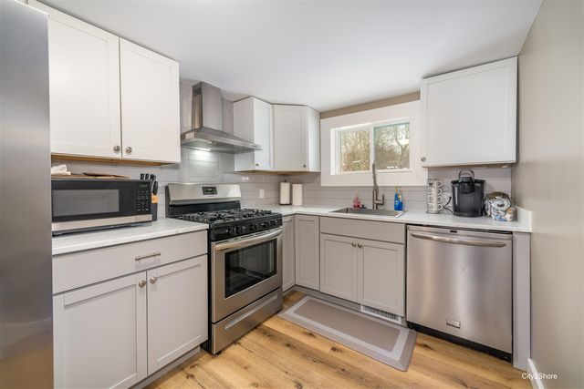 1942 Orchard Street, Marquette, MI 49855