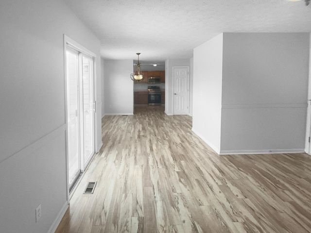 960 Lakeland Drive, Westerville, OH 43081