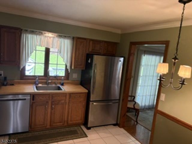 844 State Rt 23, Wantage Twp., NJ 07461