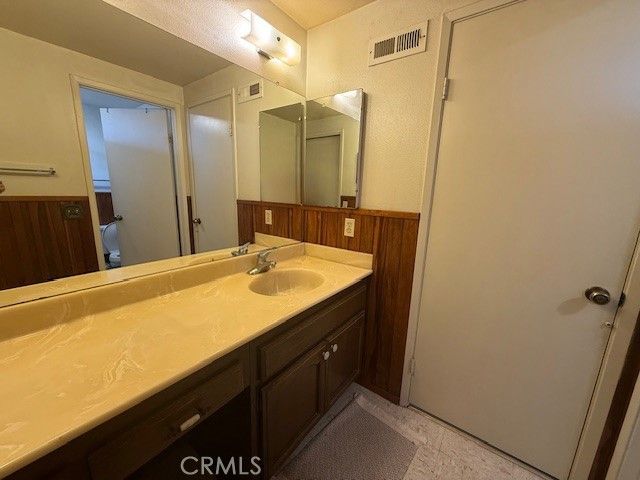 9545 Calle La Cuesta, Riverside, CA 92503