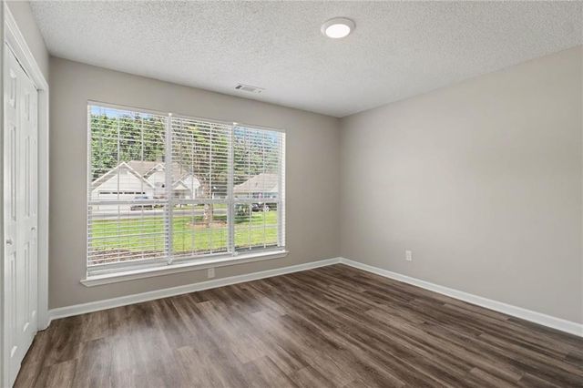 140 Cannon Drive, Fayetteville, GA 30214