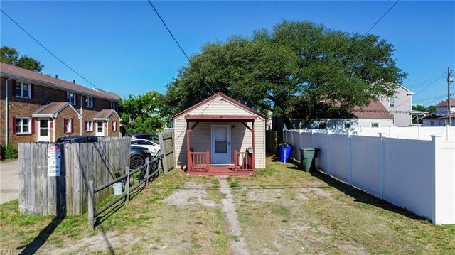9635 10th Bay ST, Norfolk, VA 23518