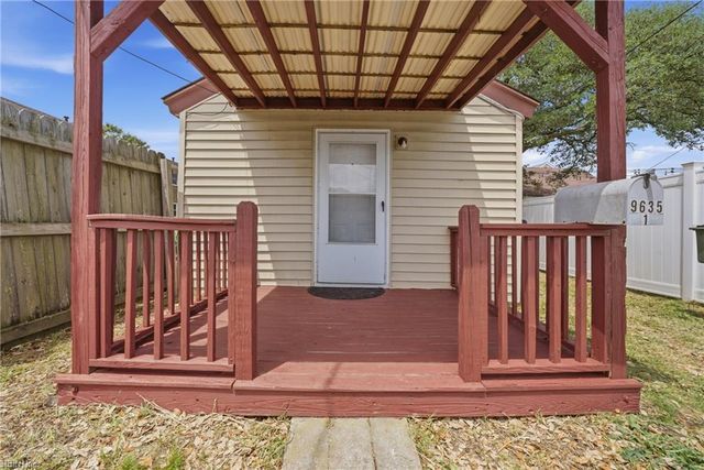 9635 10th Bay ST, Norfolk, VA 23518