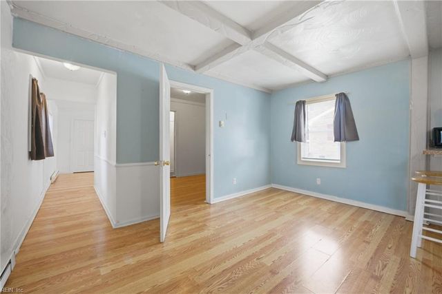 9635 10th Bay ST, Norfolk, VA 23518