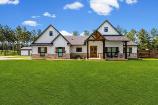 309 Rolling Pines Drive, Livingston, TX 77351