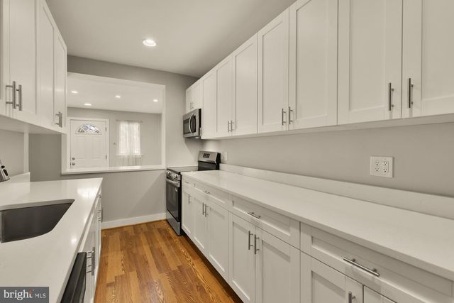 1710 37TH ST NW, Washington, DC 20007