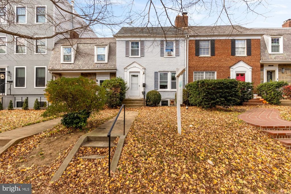 1710 37TH ST NW, Washington, DC 20007