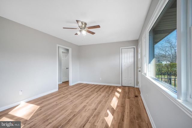 33 BLAIR RD, Fredericksburg, VA 22405