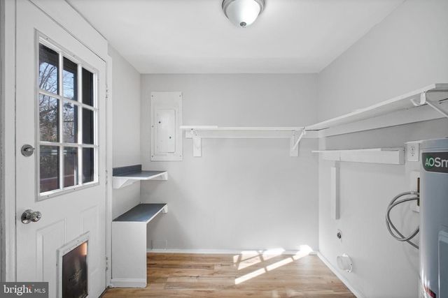 33 BLAIR RD, Fredericksburg, VA 22405