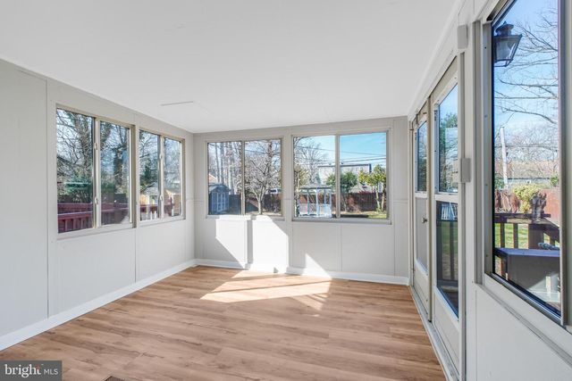 33 BLAIR RD, Fredericksburg, VA 22405