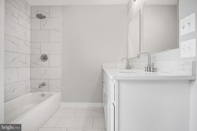 33 BLAIR RD, Fredericksburg, VA 22405