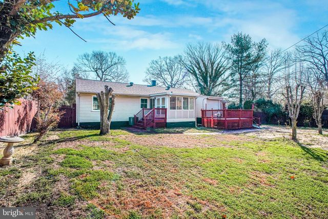 33 BLAIR RD, Fredericksburg, VA 22405