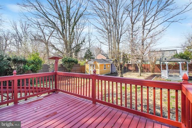 33 BLAIR RD, Fredericksburg, VA 22405