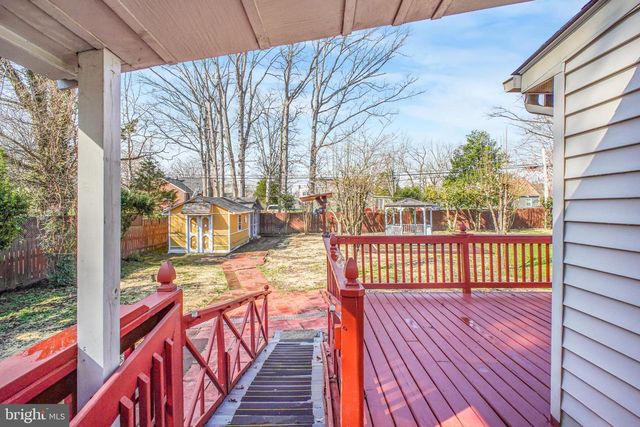 33 BLAIR RD, Fredericksburg, VA 22405