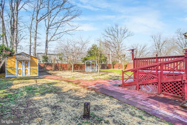 33 BLAIR RD, Fredericksburg, VA 22405