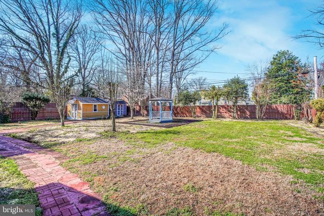 33 BLAIR RD, Fredericksburg, VA 22405