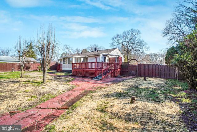 33 BLAIR RD, Fredericksburg, VA 22405