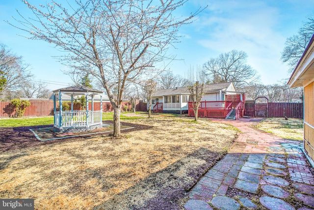 33 BLAIR RD, Fredericksburg, VA 22405