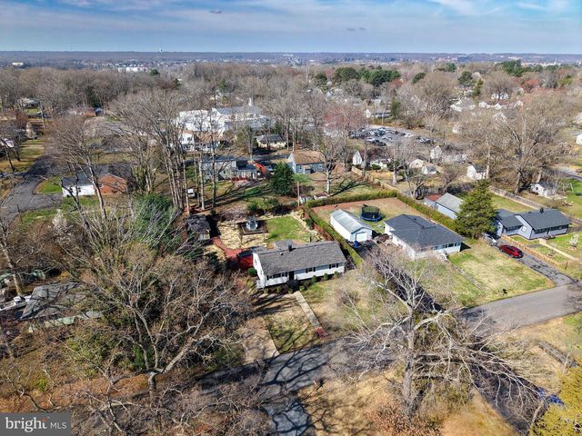 33 BLAIR RD, Fredericksburg, VA 22405