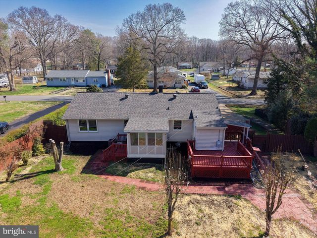 33 BLAIR RD, Fredericksburg, VA 22405