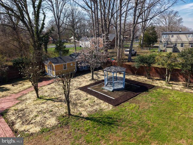 33 BLAIR RD, Fredericksburg, VA 22405