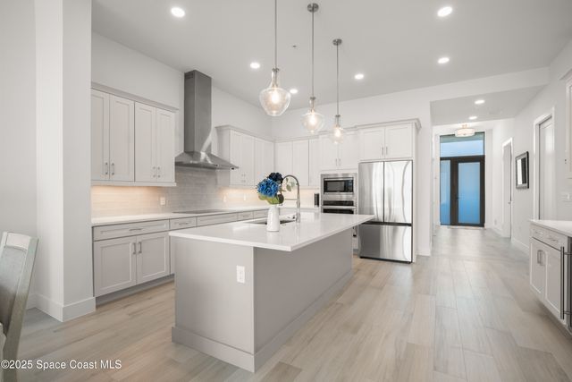 225 Strand Drive, 406, Melbourne Beach, FL 32951