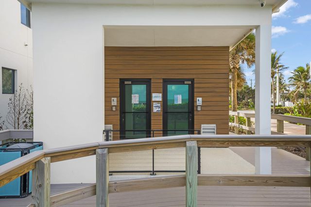 225 Strand Drive, 406, Melbourne Beach, FL 32951