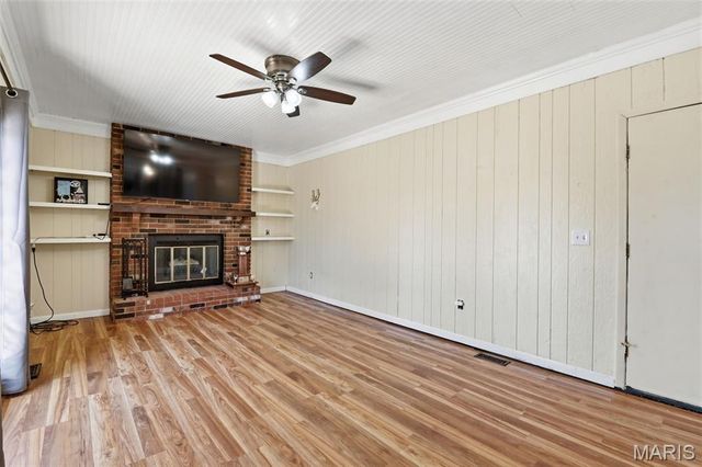 424 Morningside Drive, St Peters, MO 63376