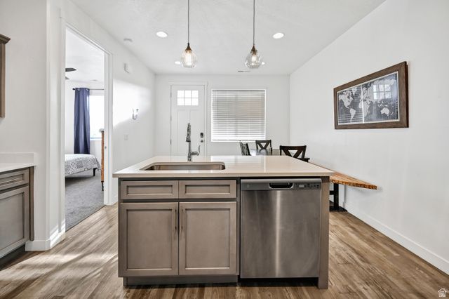 566 N RICHLAND ST, Garden City, UT 84028