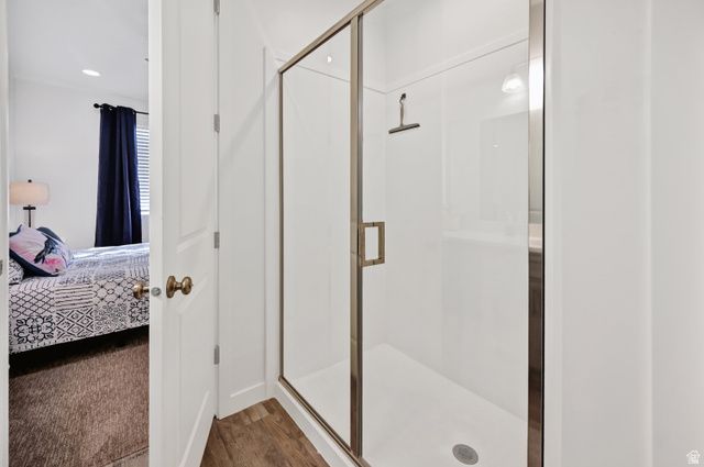 566 N RICHLAND ST, Garden City, UT 84028