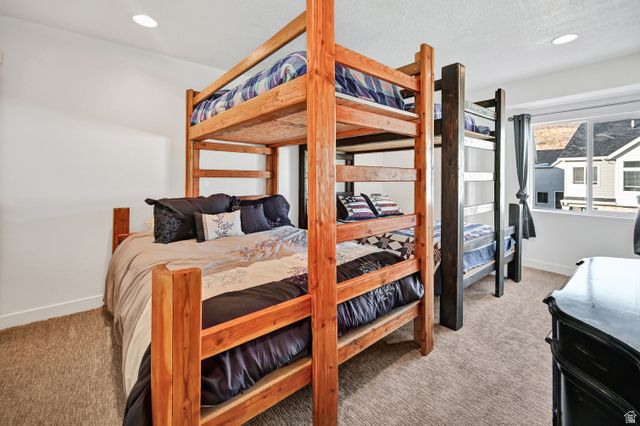 566 N RICHLAND ST, Garden City, UT 84028