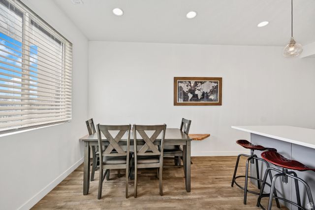 566 N RICHLAND ST, Garden City, UT 84028