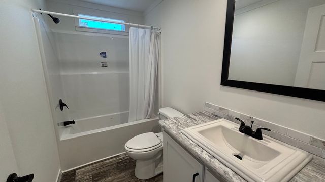 3 Rose Lane, Sturbridge, MA 01566