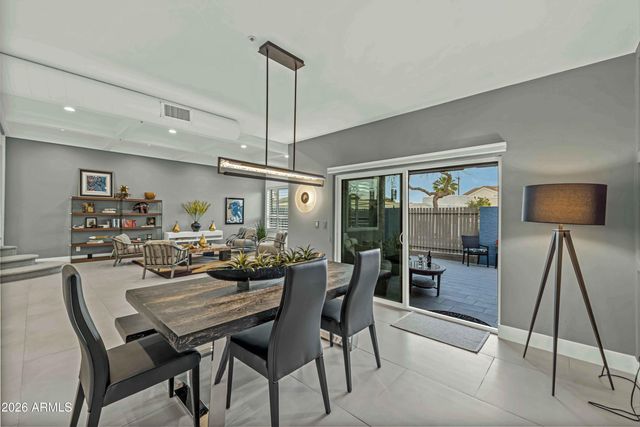 8100 E CAMELBACK Road 7, Scottsdale, AZ 85251