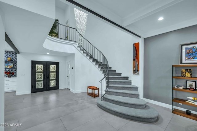 8100 E CAMELBACK Road 7, Scottsdale, AZ 85251