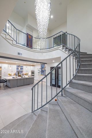 8100 E CAMELBACK Road 7, Scottsdale, AZ 85251