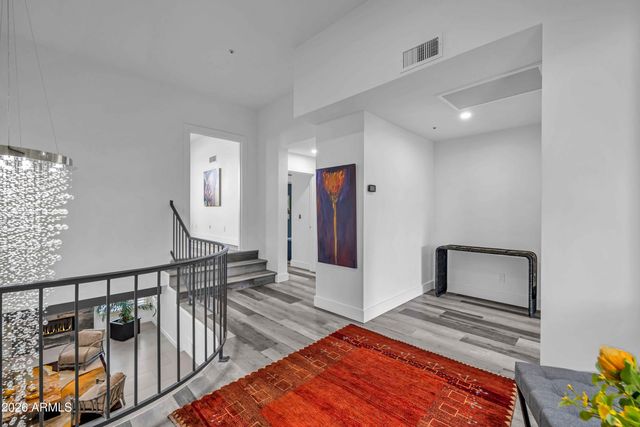 8100 E CAMELBACK Road 7, Scottsdale, AZ 85251