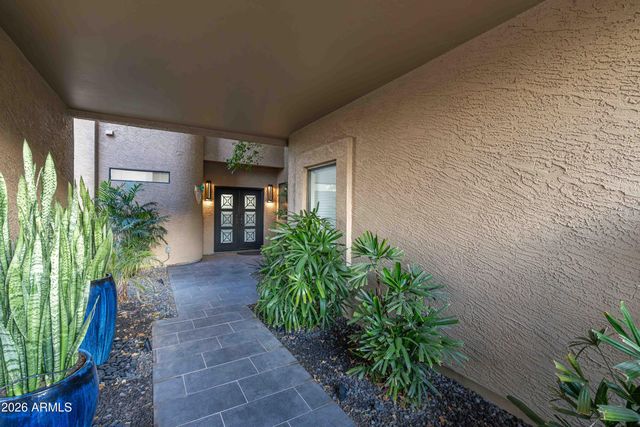 8100 E CAMELBACK Road 7, Scottsdale, AZ 85251