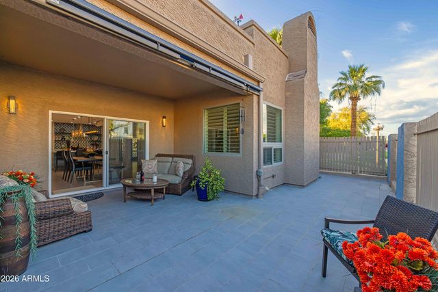 8100 E CAMELBACK Road 7, Scottsdale, AZ 85251