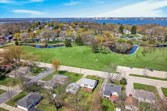 5408 Healy Lane, Monona, WI 53716