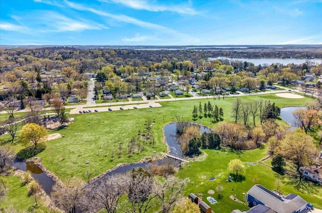 5408 Healy Lane, Monona, WI 53716