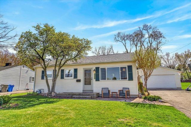 5408 Healy Lane, Monona, WI 53716